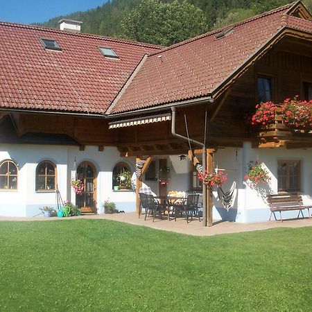 Gaestehaus Lassnig Ebene Reichenau Exterior foto
