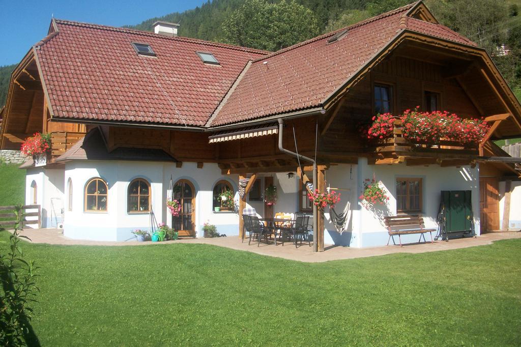 Gastehaus Lassnig Ebene Reichenau Exterior foto